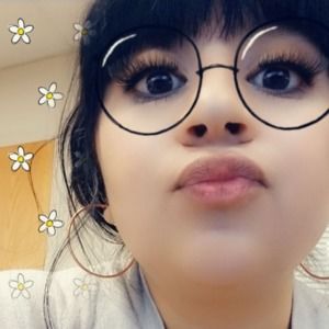 Meet your Posher, Adriana